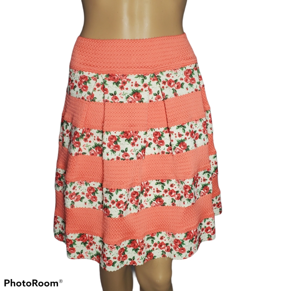 MIAMI | Salmon and Floral A-Line Colored Skirt